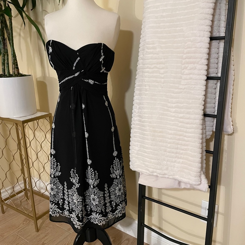 White House Black Market Cocktail Dress
